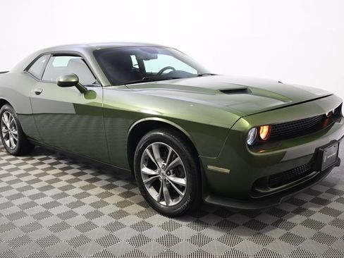 Used 2021 Dodge Challenger SXT AWD/4WD image 8