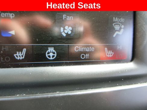 Used 2015 Jeep Cherokee Latitude w/ Cold Weather Group FWD image 16