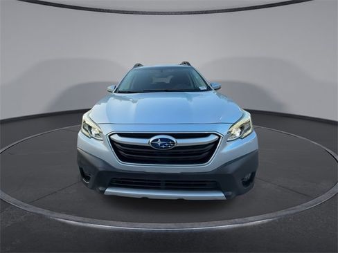 Used 2022 Subaru Outback Limited image 3
