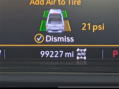 Used 2022 GMC Sierra 1500 Elevation image 29