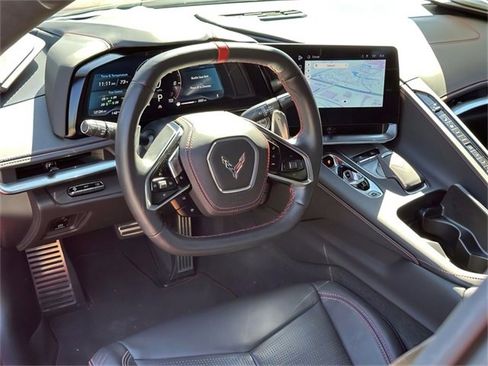 Used 2024 Chevrolet Corvette Stingray Premium Conv w/ 3LT image 8