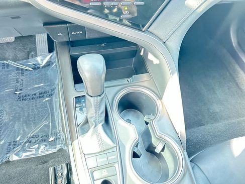 Used 2023 Toyota Camry XSE FWD image 18