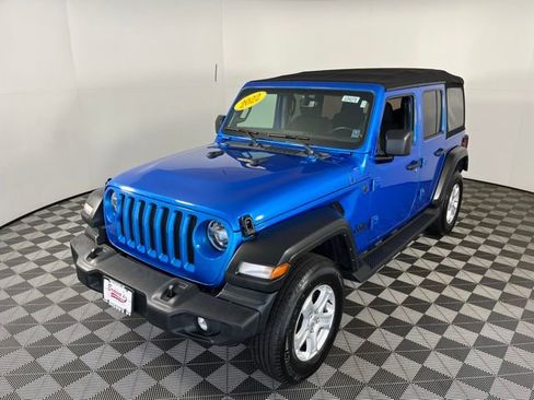 Used 2022 Jeep Wrangler Unlimited Sport image 3
