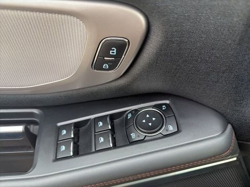 Used 2025 Ford Expedition Max Active image 16