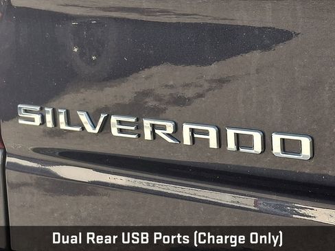 Used 2022 Chevrolet Silverado 1500 LTZ w/ LTZ Convenience Package II AWD/4WD image 28