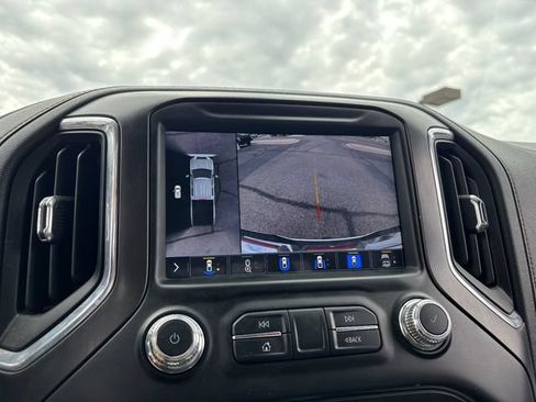 Used 2023 GMC Sierra 2500 AT4 w/ AT4 Preferred Package AWD/4WD image 23