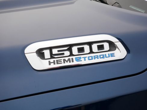 Certified 2023 RAM 1500 Laramie image 17