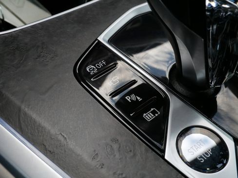 Used 2022 BMW X5 xDrive45e w/ Executive Package image 30