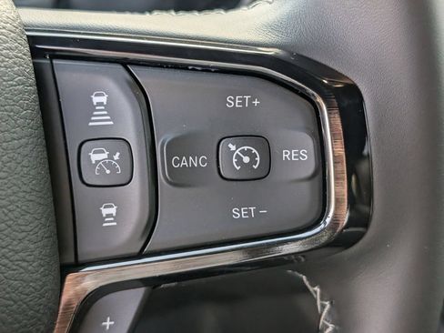 New 2026 RAM 2500 Limited AWD/4WD image 16