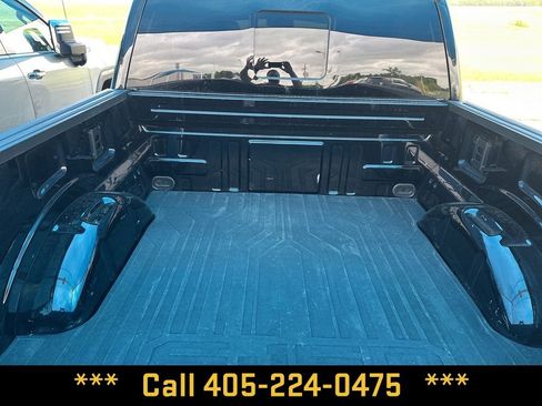 Used 2025 Ford F150 Raptor AWD/4WD image 3