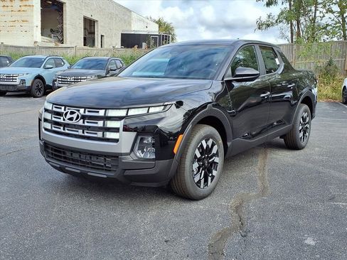 New 2026 Hyundai Santa Cruz SE FWD image 3