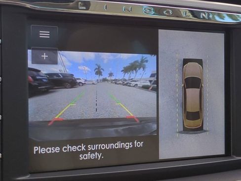 Used 2020 Lincoln Continental Reserve w/ Luxury Package image 20