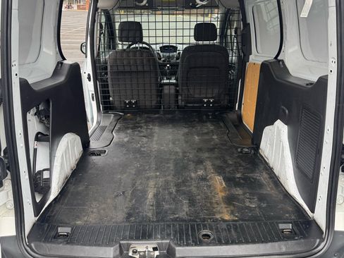 Used 2016 Ford Transit Connect XLT image 16