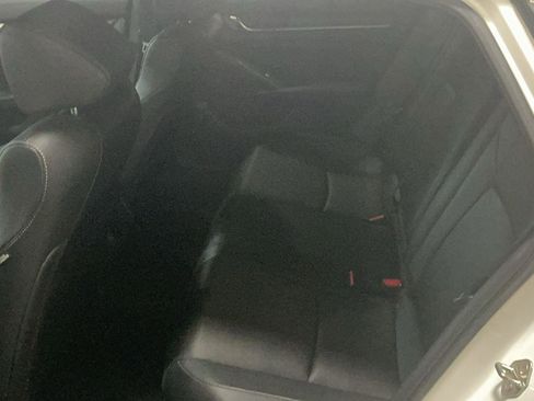 Used 2019 Honda Accord Sport image 13