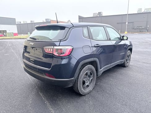 Used 2019 Jeep Compass Sport w/ Tech Group image 5