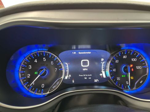 New 2026 Chrysler Pacifica Limited w/ S Appearance Package FWD image 22