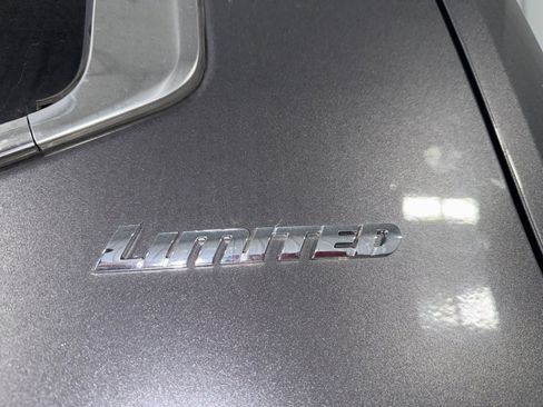 Used 2022 Toyota Tundra Limited image 31