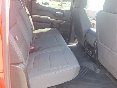 Used 2021 Chevrolet Silverado 1500 RST image 15