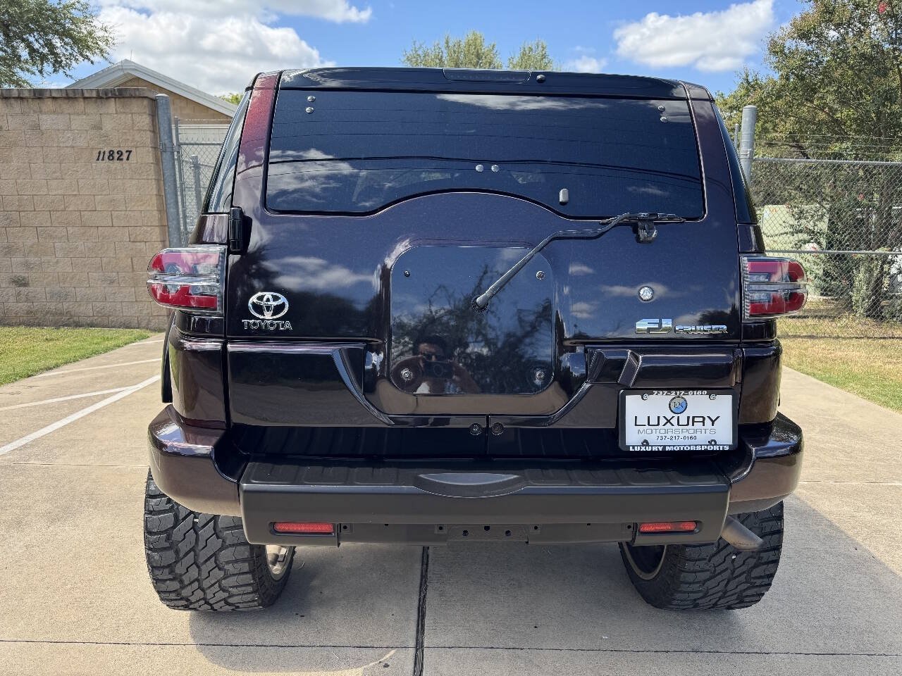 Used 2007 Toyota FJ Cruiser 2WD w/ Convenience Pkg image 11