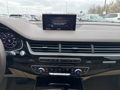 Used 2018 Audi Q7 3.0T Prestige image 16