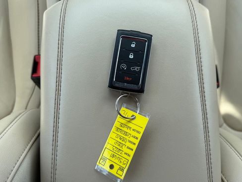 Used 2023 Jeep Grand Cherokee Limited w/ Trailer Tow Prep Group (B) AWD/4WD image 22