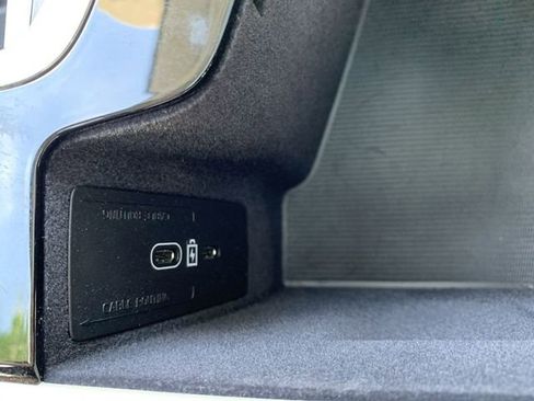 Used 2024 Volvo XC90 B5 Plus AWD/4WD image 27