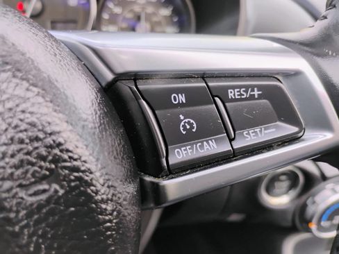 Used 2017 FIAT 124 Spider Classica image 17