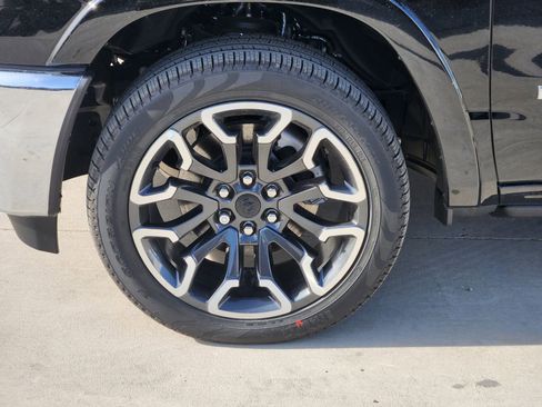 New 2026 RAM 3500 Limited image 10