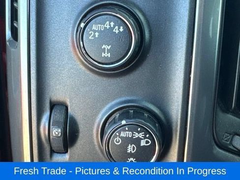 Used 2017 Chevrolet Silverado 1500 LT w/ All Star Edition AWD/4WD image 18