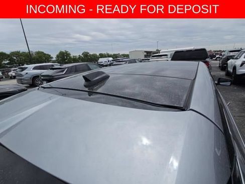 Used 2025 Cadillac Lyriq Sport AWD/4WD image 15