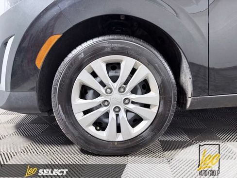 Used 2025 Kia Soul LX FWD image 20