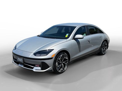 Used 2024 Hyundai Ioniq 6 SEL RWD image 1