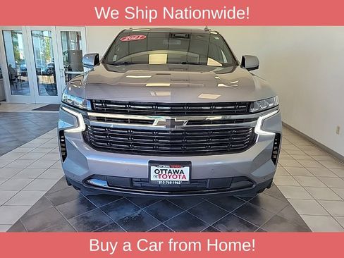 Used 2021 Chevrolet Suburban RST w/ Luxury Package AWD/4WD image 4