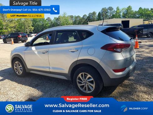 Used 2017 Hyundai Tucson SE FWD image 3