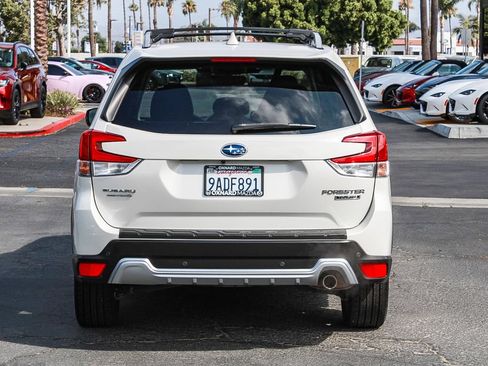 Used 2022 Subaru Forester Touring w/ Popular Package #2 AWD/4WD image 5