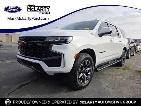 Used 2023 Chevrolet Suburban Z71 AWD/4WD image 1