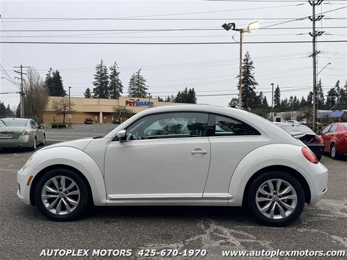 Used 2013 Volkswagen Beetle TDI image 5