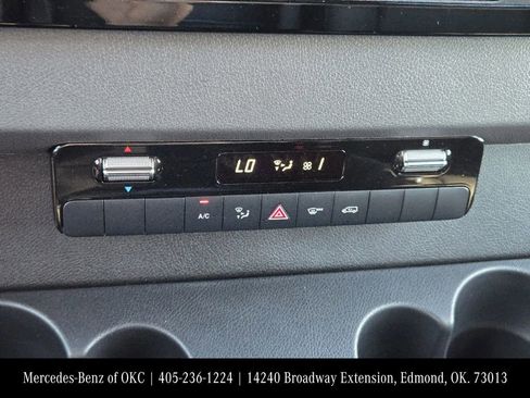 Used 2025 Mercedes-Benz Sprinter 2500 image 19