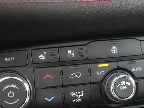 Used 2022 Dodge Durango R/T AWD/4WD image 27
