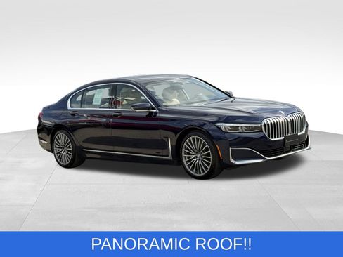 Used 2021 BMW 750i xDrive 750i xDrive w/ Executive Package image 14
