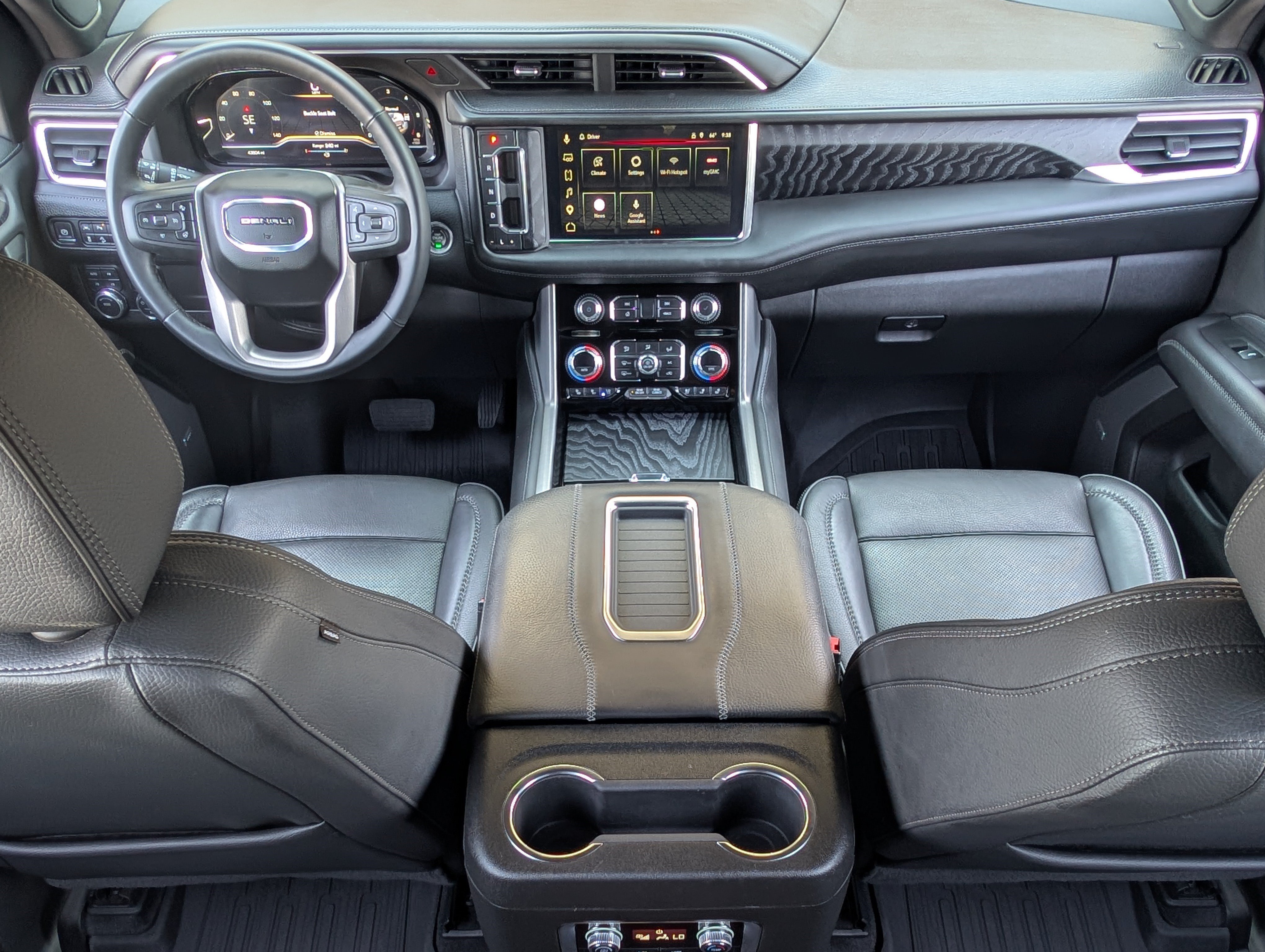 Used 2023 GMC Yukon Denali AWD/4WD image 22