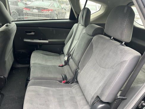 Used 2014 Toyota Prius V Three image 15