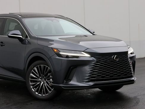 New 2026 Lexus RX 450h 450h+ Luxury image 2