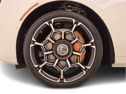 New 2025 Rolls-Royce Ghost Black Badge image 14