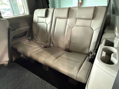 Used 2010 Honda Pilot EX-L image 10