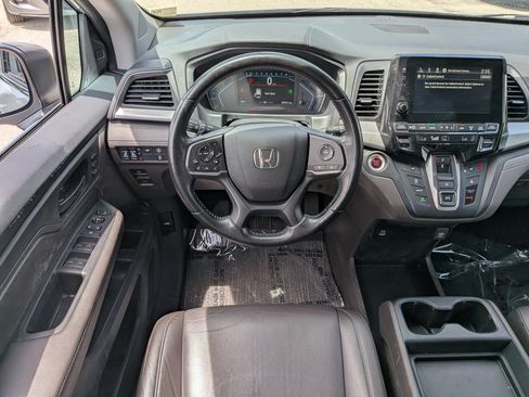 Used 2024 Honda Odyssey EX-L image 18