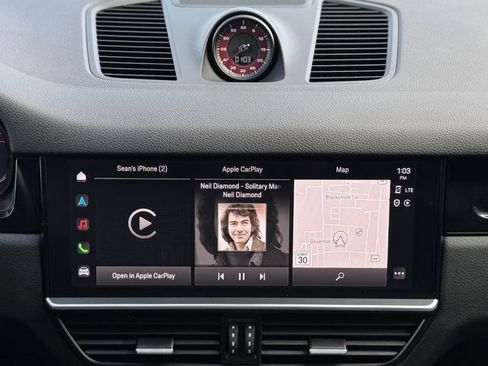 Certified 2022 Porsche Cayenne Coupe image 24