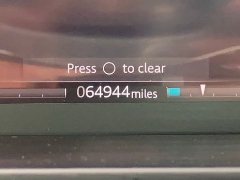 Used 2020 Land Rover Defender 110 image 20