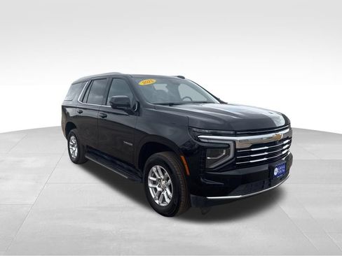 Used 2025 Chevrolet Tahoe LT AWD/4WD image 5