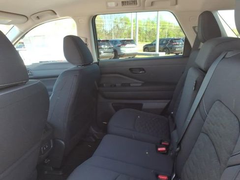 New 2026 Nissan Pathfinder SV AWD/4WD image 8
